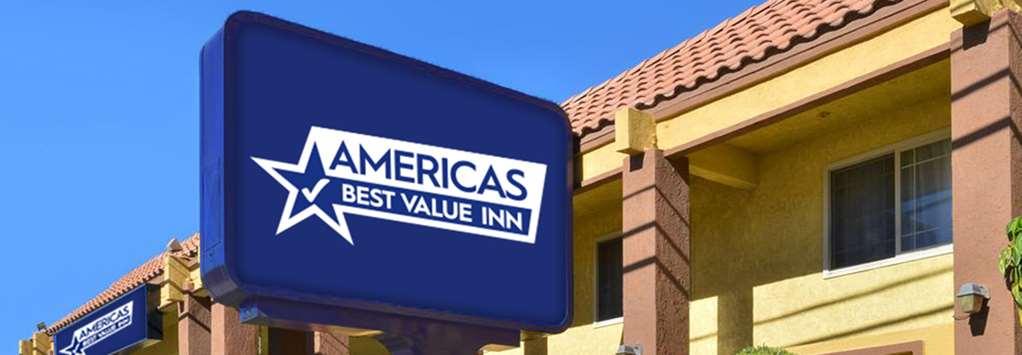 Americas Best Value Inn Норт Порт Екстериор снимка