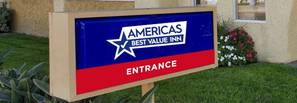 Americas Best Value Inn Норт Порт Екстериор снимка