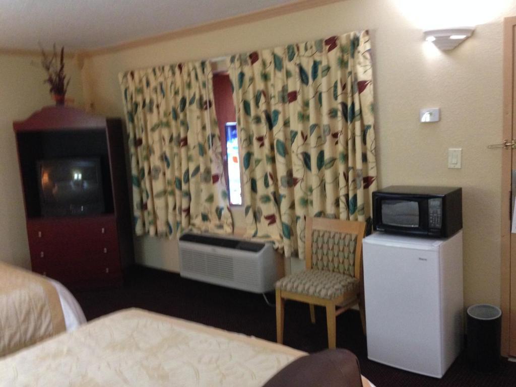 Americas Best Value Inn Норт Порт Стая снимка
