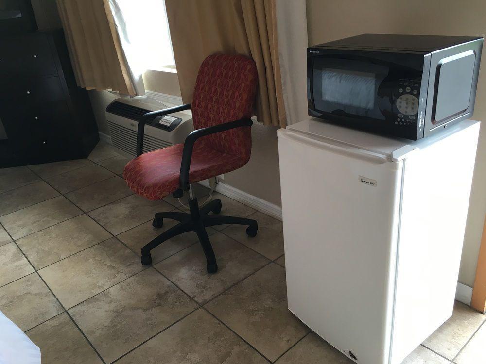 Americas Best Value Inn Норт Порт Екстериор снимка