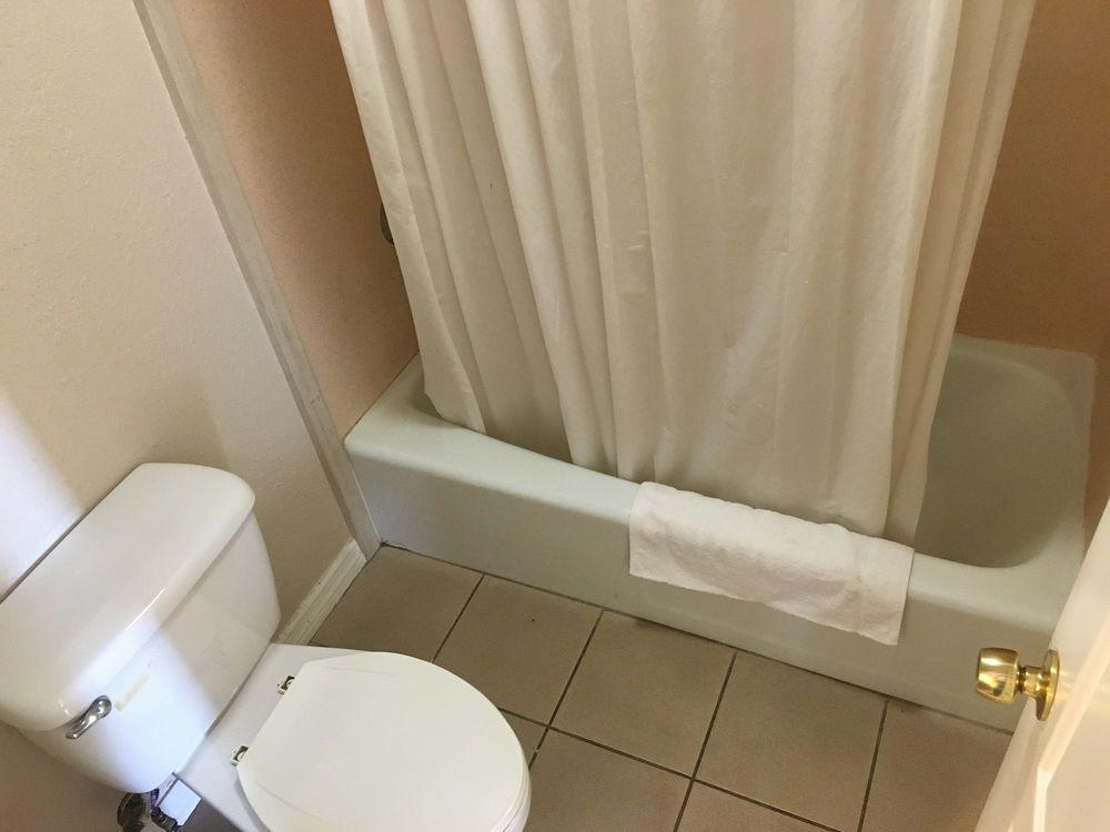 Americas Best Value Inn Норт Порт Екстериор снимка