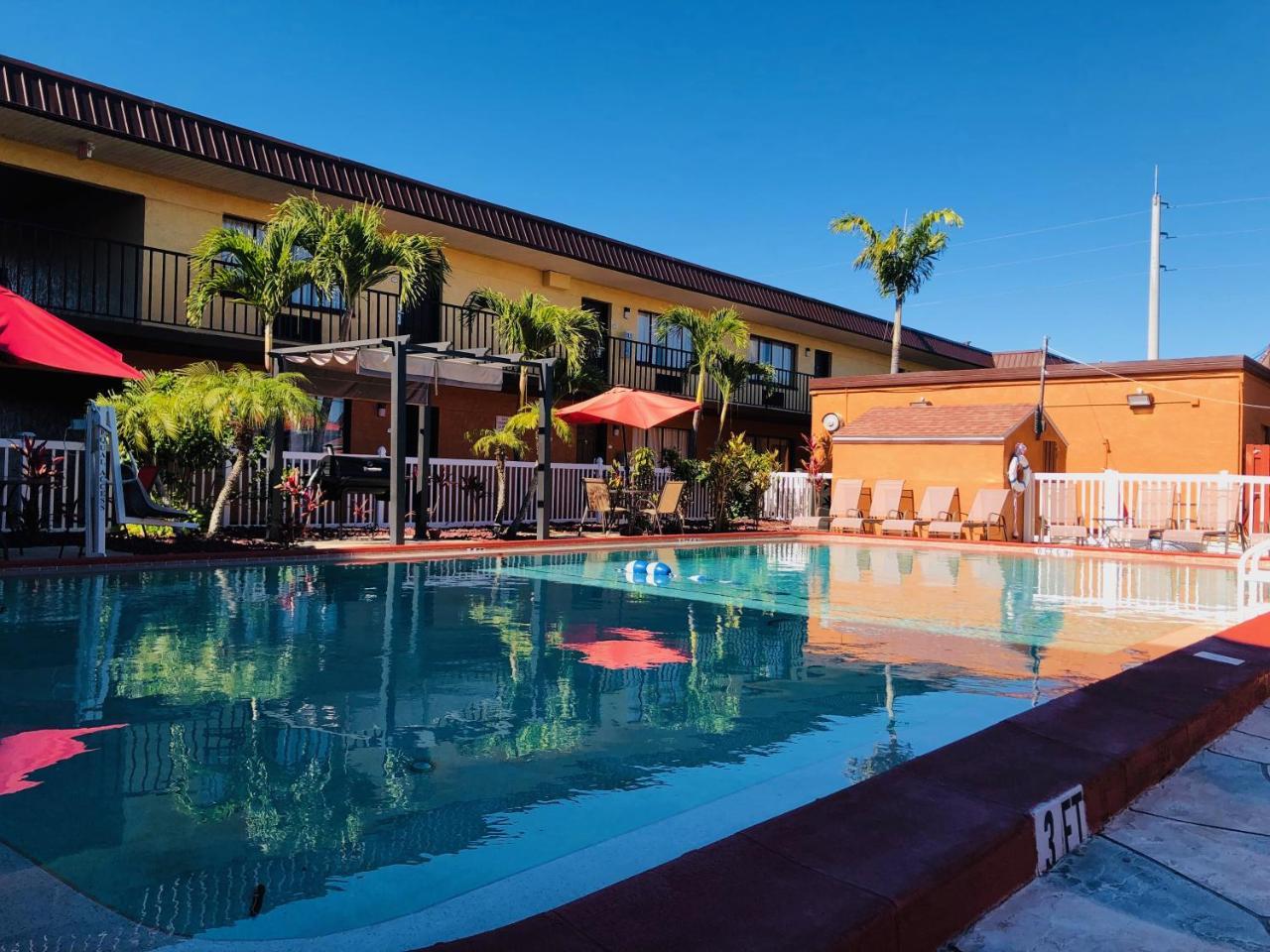 Americas Best Value Inn Норт Порт Екстериор снимка